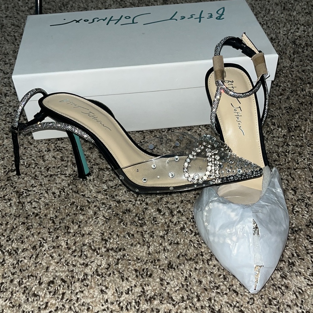 Bestsey Johnson Black Drea Pump Heels